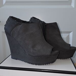 2010s Black Peep-Toe Wedge Ankle Booties